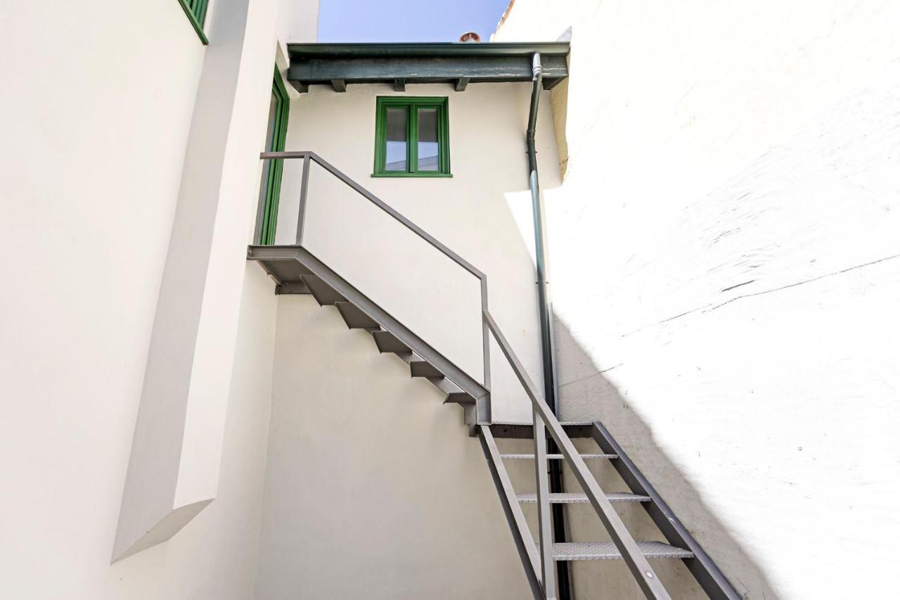 D. Joao IV Apartments By Lovelystay OOporto Exteriör bild