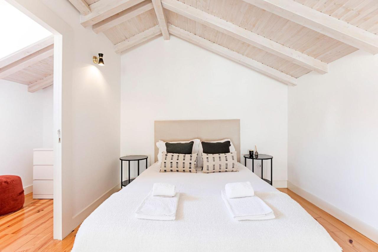 D. Joao IV Apartments By Lovelystay OOporto Exteriör bild